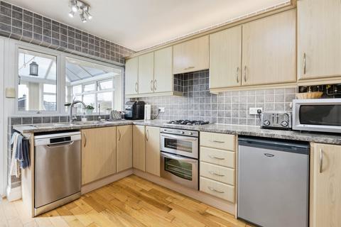 2 bedroom detached bungalow for sale, Larch Close, Attleborough