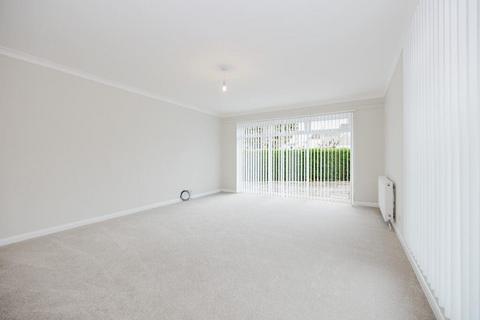 undefined, 249T Strathalmond Green, Edinburgh, EH4 8AG