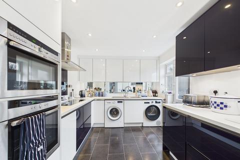 undefined, Wyvern Close, Matlock DE4
