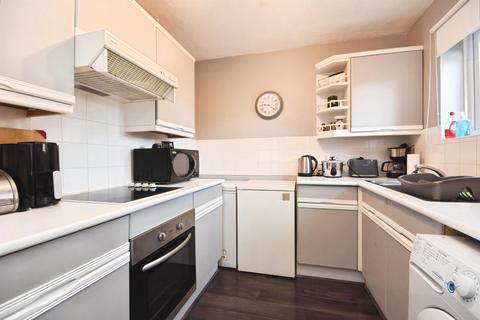 undefined, Roding Way, Wickford