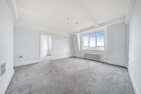 3 bedroom flat to rent, Wellesley Road, London, W4