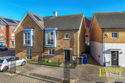 undefined, College Way, Grays RM16