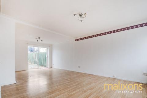 undefined, Belgrave Walk, Mitcham CR4