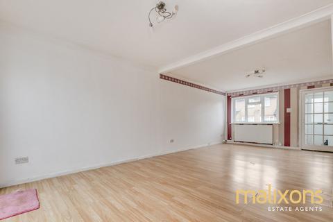undefined, Belgrave Walk, Mitcham CR4