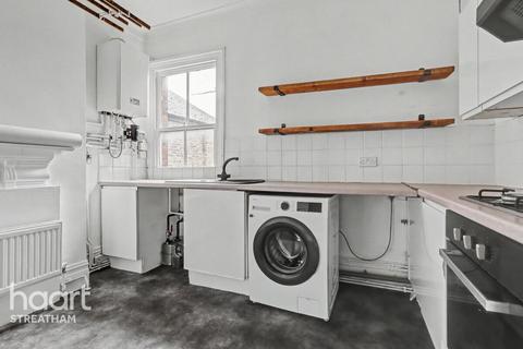 2 bedroom apartment to rent, Stanthorpe Road, Streatham SW16