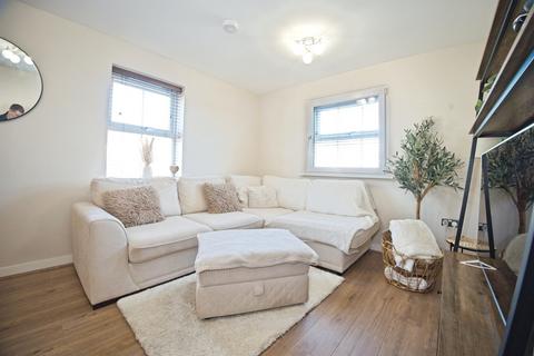 2 bedroom flat for sale, Longacres, Bridgend