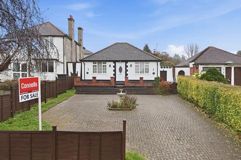 undefined, Mount Drive, Park Street, St. Albans