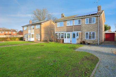 2 bedroom semi-detached house for sale, Bradden Street, Peterborough