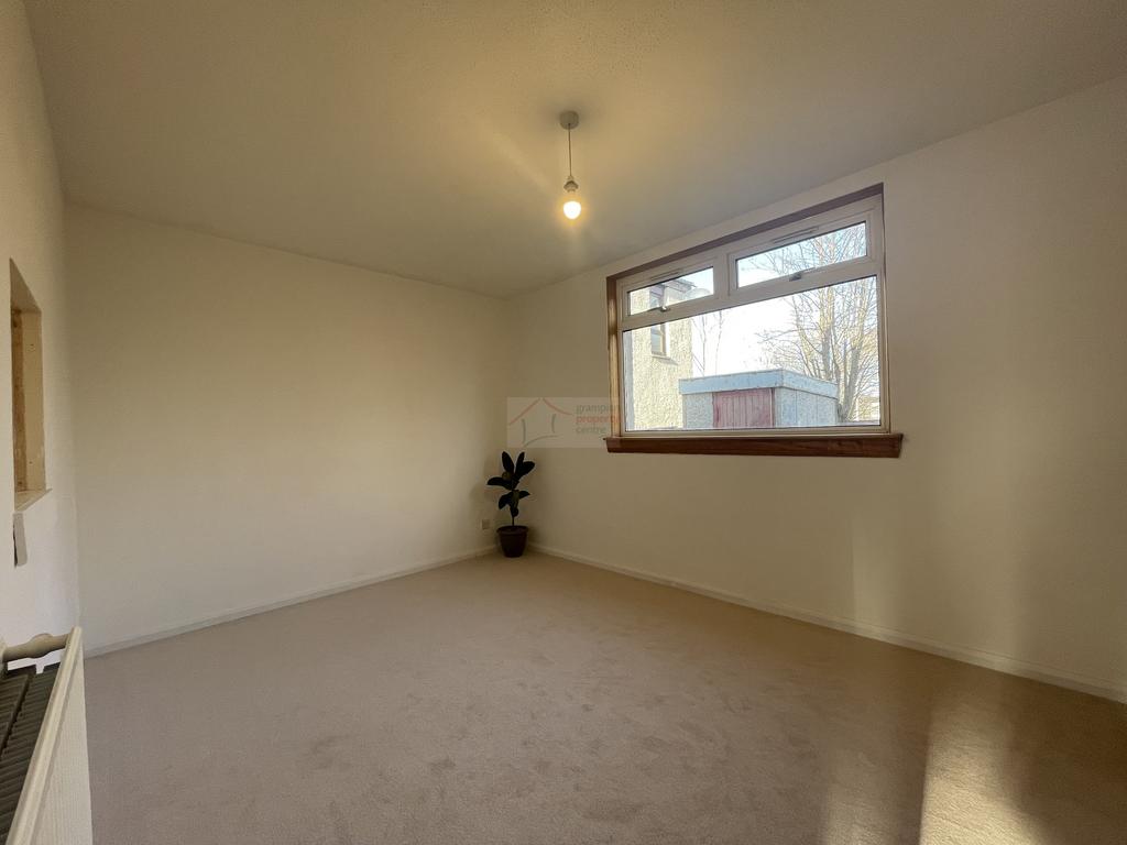 Dining Room a.JPG