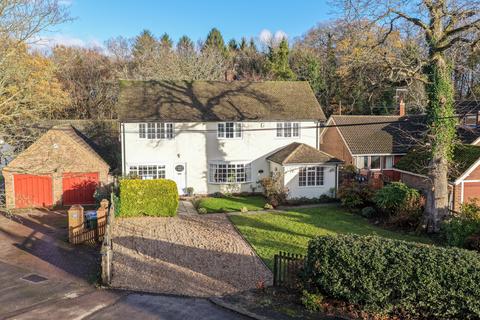 undefined, Hollybush Close, Potten End, Berkhamsted