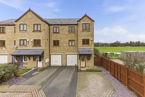 4 bedroom townhouse for sale, The Beeches, Pool in Wharfedale, LS21
