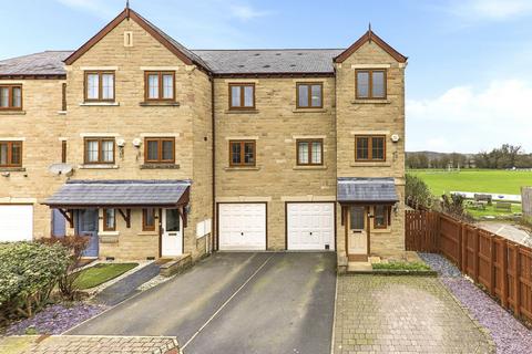 4 bedroom townhouse for sale, The Beeches, Pool in Wharfedale, LS21