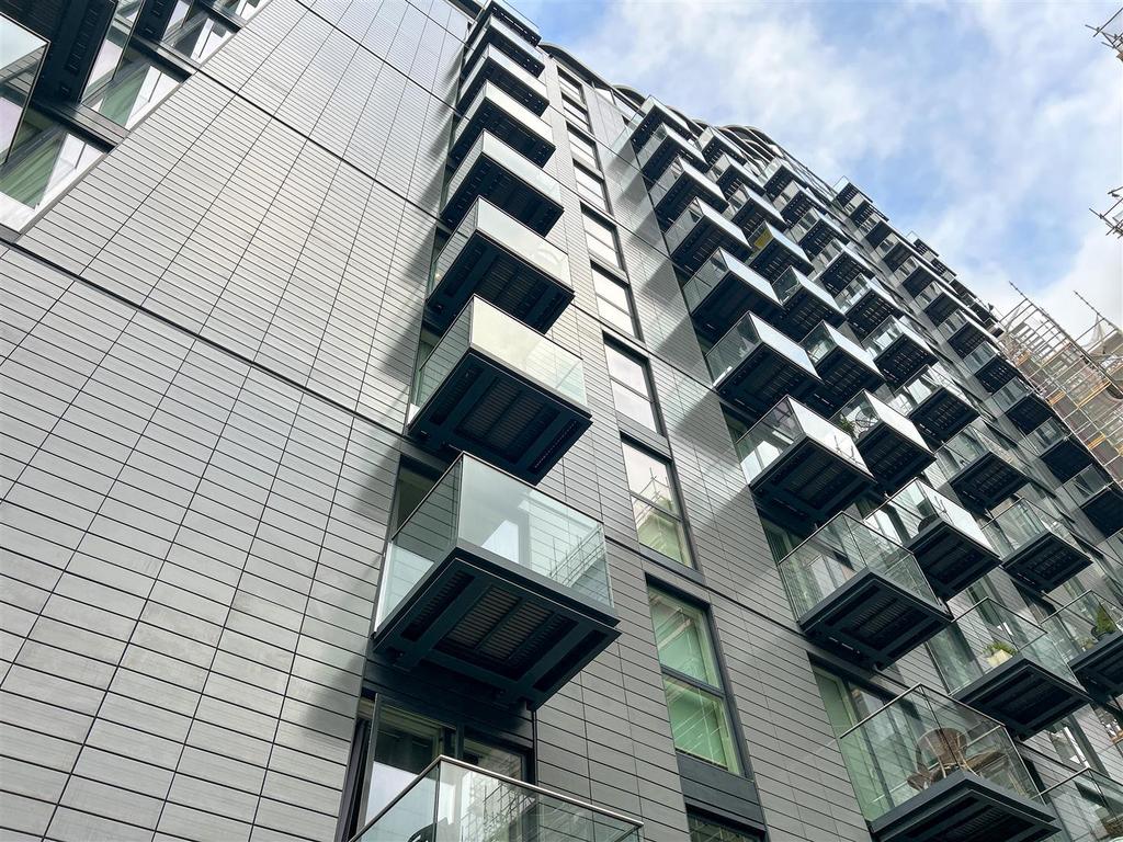 Park Vista Tower17.jpg