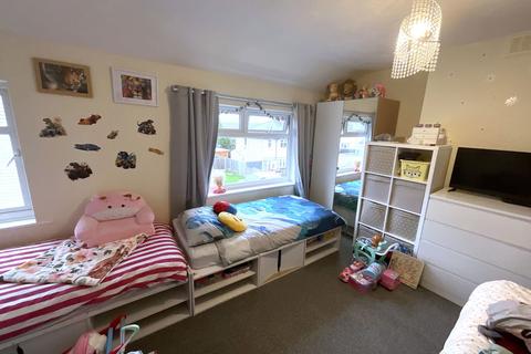 2 bedroom end of terrace house for sale, Edward Road, Halesowen B63