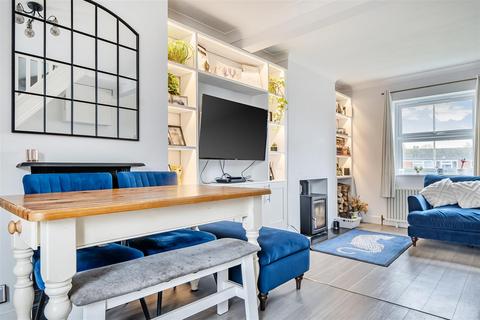 3 bedroom terraced house for sale, Wingrave Road, Tring