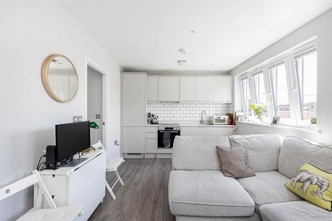 undefined, Hutton Grove, North Finchley