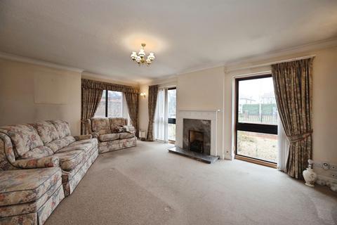 4 bedroom detached house for sale, Pump Lane, Waterlooville