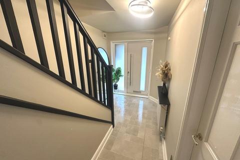 undefined, Shining Cliff Court, Bawtry, DONCASTER