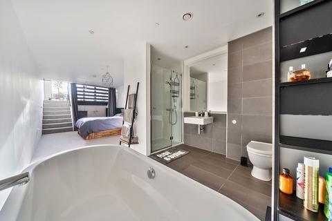 2 bedroom apartment for sale, Lakeshore Drive, Somerset BS13