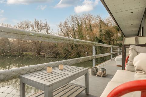 2 bedroom apartment for sale, Lakeshore Drive, Somerset BS13