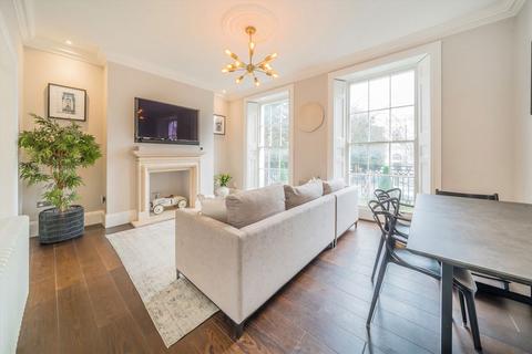 3 bedroom flat for sale, Pentonville Road, London N1
