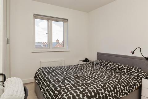 2 bedroom apartment for sale, Purssell Road, Weston Turville, Aylesbury