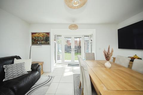 3 bedroom semi-detached house for sale, Batt Drive, Cheddon Fitzpaine, Taunton