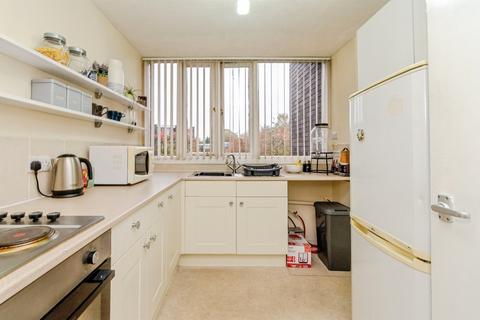 1 bedroom flat for sale, Parklands Gardens, Walsall