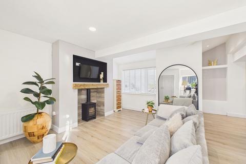 4 bedroom semi-detached house for sale, Goswick Drive, Redhouse Farm, Gosforth, NE3