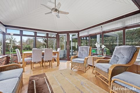 4 bedroom bungalow for sale, Maldon Road, Tiptree, CO5