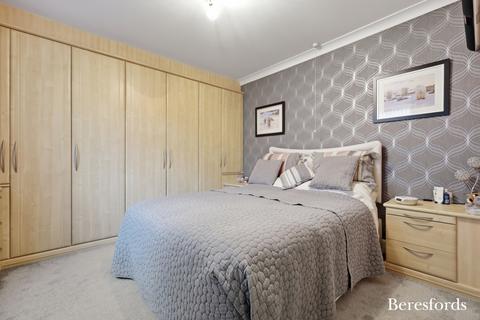 4 bedroom bungalow for sale, Maldon Road, Tiptree, CO5