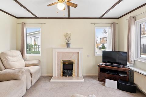 2 bedroom park home for sale, Osborne Road, Wisbech