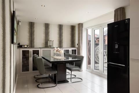 undefined, Oak Drive, Leeds LS14