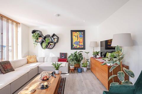 Ruckholt Road, Leyton, London, E10