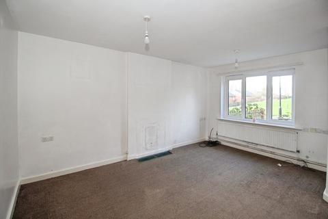3 bedroom semi-detached house to rent, Dutch Barn Close, Lancashire PR7