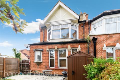 Grayham Road, New Malden