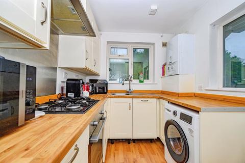 2 bedroom maisonette for sale, Kenton Gardens, St. Albans