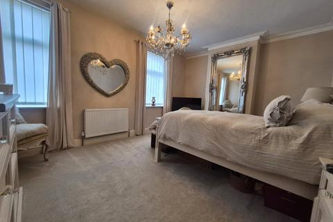 undefined, Worsley Avenue, Moston, Manchester, M40