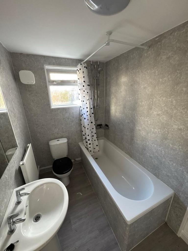 Downstairs Bathroom