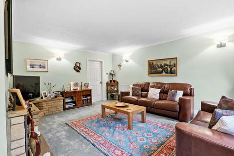 undefined, 4 Woodbury Park, Holt Heath, Worcester. WR6 6NT