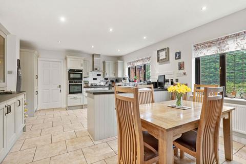 undefined, 4 Woodbury Park, Holt Heath, Worcester. WR6 6NT