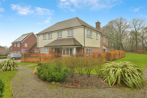4 bedroom detached house for sale, Millfields Place, Bethersden, Ashford