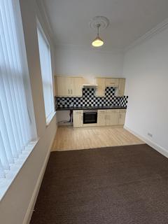 undefined, Flat 4, Hull HU5