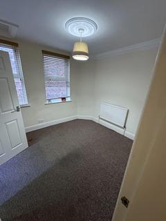 undefined, Flat 4, Hull HU5