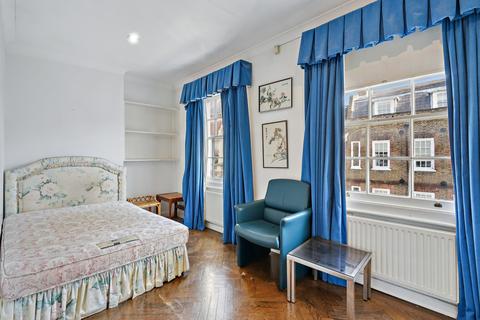 4 bedroom terraced house for sale, Cheyne Row, London, United Kingdom, SW3
