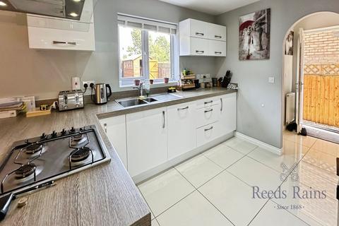 4 bedroom detached house for sale, Millstone Lane, Goole DN14
