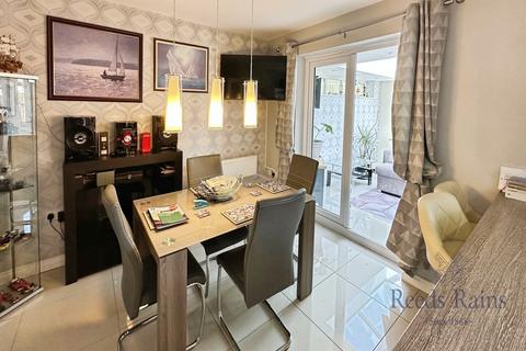 4 bedroom detached house for sale, Millstone Lane, Goole DN14