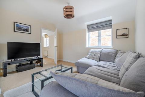 undefined, Saffron Crescent,  Shilton Park,  Carterton,  Oxfordshire,  OX18