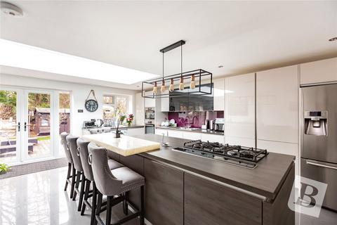 2 bedroom house for sale, Ingrave Road, Brentwood, Essex, CM13
