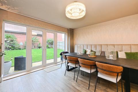 4 bedroom terraced house for sale, Randall Lane, BISHOP'S STORTFORD